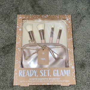 5 piece cosmetic brush set with makeup bag